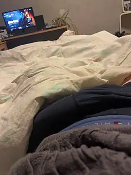 Snapshot of nikstar1112 chatting on 10/28/25, 08:55 nikstar1112 online show from 10/28/25, 08:55