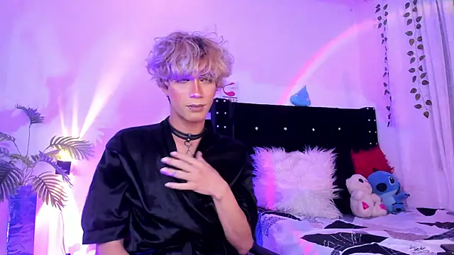 Cooperrosscute233 online show from 02/15/26, 03:47