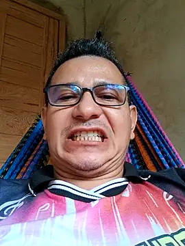 JPJALENQUER online show from 04/23/26, 05:15