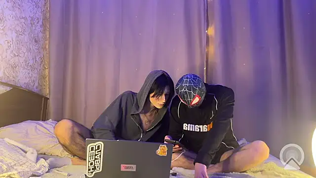 Snapshot of NikGive chatting on 01/15/26, 07:17 NikGive online show from 01/15/26, 07:17