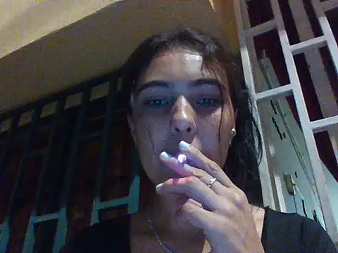 EmmaSplycer02 online show from 03/27/26, 03:12