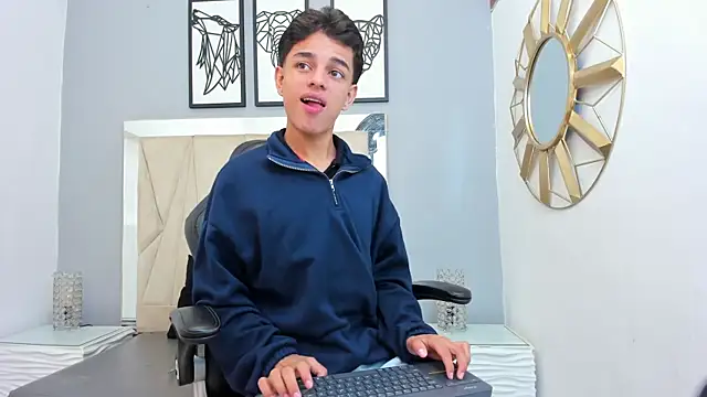 owen  johnson online show from 10/06/25, 11:51