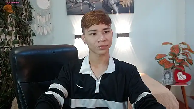 nathanclay online show from 12/21/25, 03:57