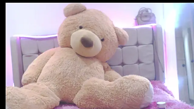 HotAss Hally online show from 04/12/26, 05:12