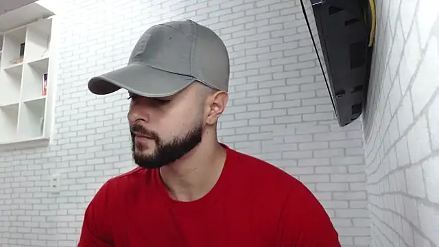 BombeiroHotx online show from 03/30/26, 09:16