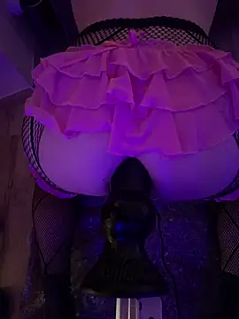 Snapshot of BottomCamp chatting on 03/16/26, 04:44 BottomCamp online show from 03/16/26, 04:44