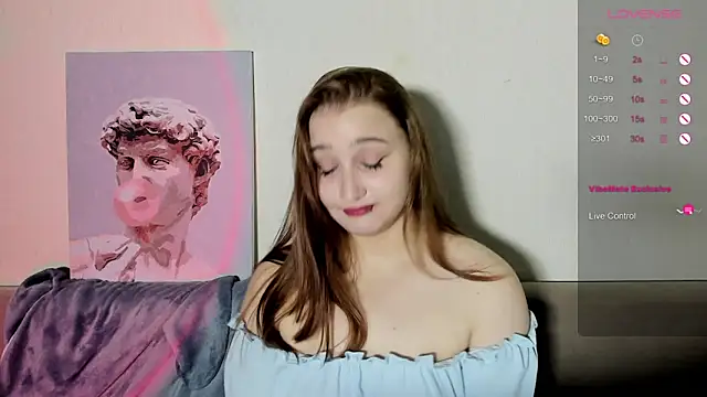 Snapshot of yourlexie chatting on 09/25/25, 01:15 yourlexie online show from 09/25/25, 01:15