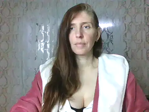 CandiCole online show from 11/09/25, 05:28