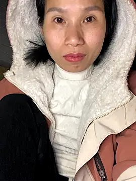 MinHiNi online show from 12/14/25, 06:01