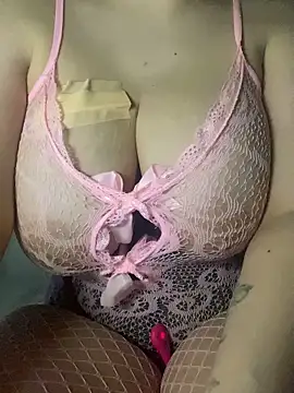 emiliafrancaise online show from 02/14/26, 06:48