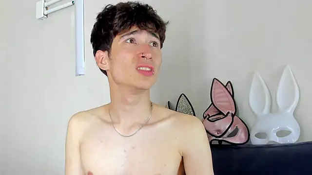  DantFox  online show from 09/14/25, 04:33