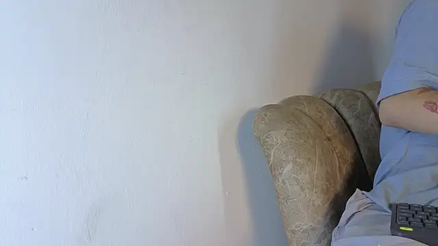  DantFox  online show from 12/15/25, 09:19