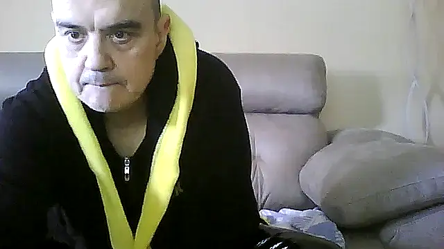 geli45 online show from 03/31/26, 10:26