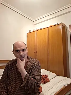 geli45 online show from 04/17/26, 10:13