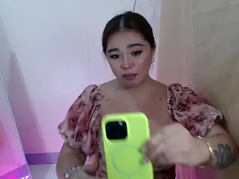 Snapshot of _GoddessShemalex chatting on 05/29/26, 08:45 GoddessShemalex online show from 05/29/26, 08:45