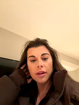 AlitaNova online show from 11/30/25, 05:06