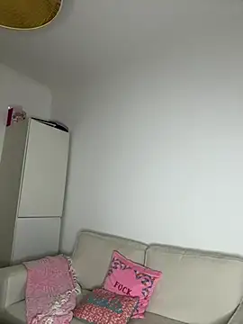 AlitaNova online show from 12/01/25, 08:47