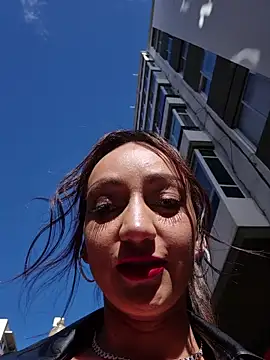 Ninabigtitied online show from 01/09/26, 11:24