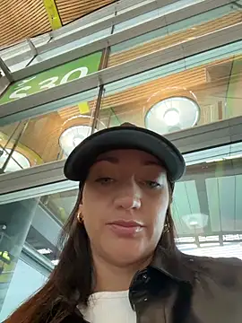 Ninabigtitied online show from 02/05/26, 02:00