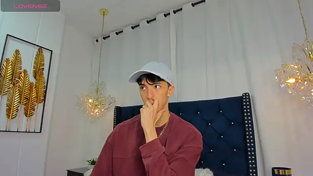 Snapshot of AerumChae chatting on 02/17/26, 12:01 AerumChae online show from 02/17/26, 12:01