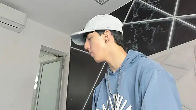 AerumChae online show from 04/27/26, 12:14
