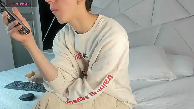 AerumChae online show from 05/29/26, 12:36