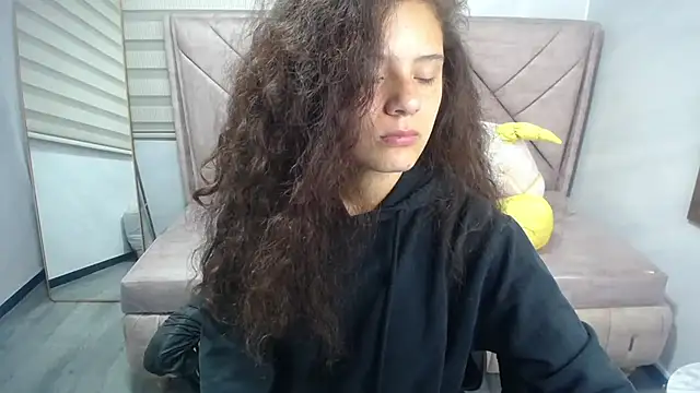 Velvet Moon V online show from 09/24/25, 01:14