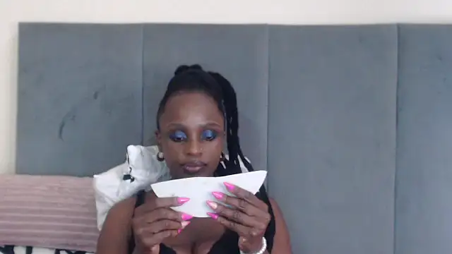 Jah-Queen online show from 09/26/25, 07:45