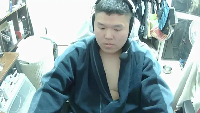 chuck00095 online show from 02/15/26, 12:47