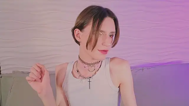 madi snow online show from 11/12/25, 05:19