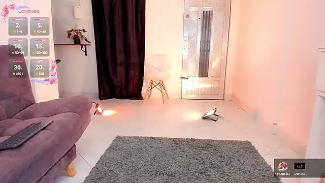  Mia Pink  online show from 10/17/25, 08:44