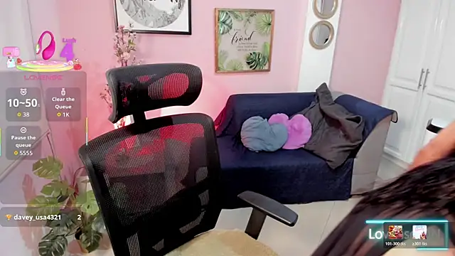 Elsa Pataky online show from 01/09/26, 02:20