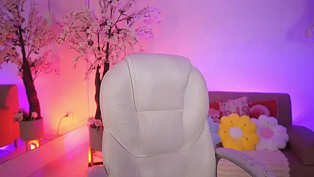 JadeSummerr online show from 04/04/26, 11:40