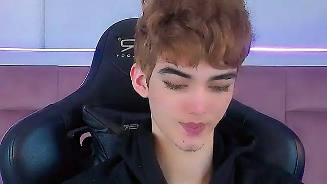 Baby FenixTS online show from 03/07/26, 10:45