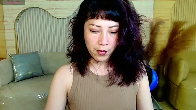 valentina r  online show from 02/07/26, 03:10