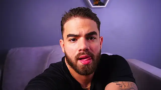 Paul Phoenix online show from 12/21/25, 08:27