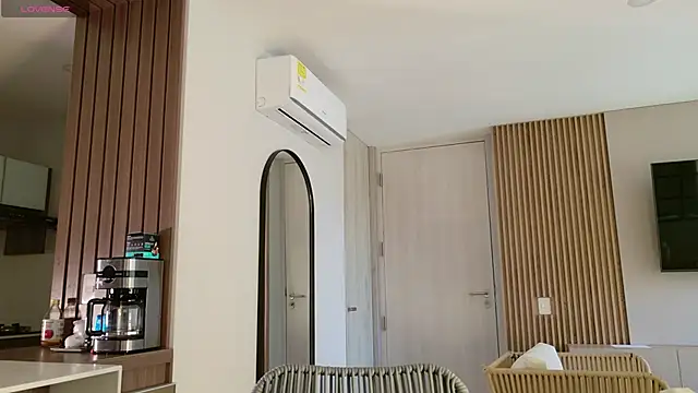 karinasantos  online show from 09/15/25, 03:01