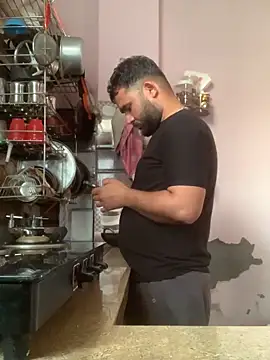 Snapshot of amitsharma7868 chatting on 03/04/26, 02:28 amitsharma7868 online show from 03/04/26, 02:28