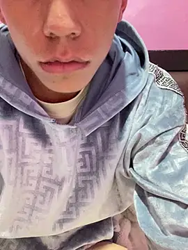 Snapshot of Charlyflaco2331 chatting on 03/15/26, 11:27 Charlyflaco2331 online show from 03/15/26, 11:27