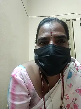 Snapshot of Darshini-Lovely chatting on 09/09/25, 08:03 Darshini-Lovely online show from 09/09/25, 08:03