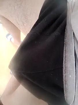 Snapshot of Carlosshaefer chatting on 02/12/26, 04:46 Carlosshaefer online show from 02/12/26, 04:46