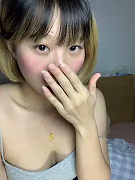 zhaomosheng125216 online show from 11/25/25, 11:05