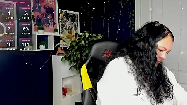 Snapshot of sandra_jackson chatting on 06/22/26, 03:25 sandra jackson online show from 06/22/26, 03:25