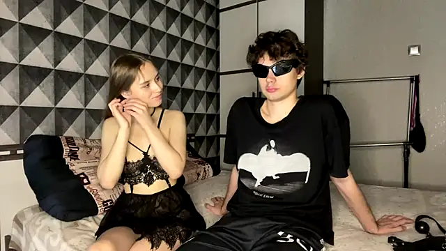 merycouple online show from 02/25/26, 10:25