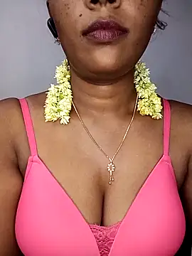 Tamil kavinila online show from 11/02/25, 04:53