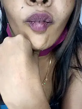 Tamil kavinila online show from 02/26/26, 03:55