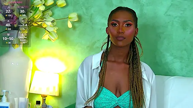 Izzie Sugar online show from 09/10/25, 07:03