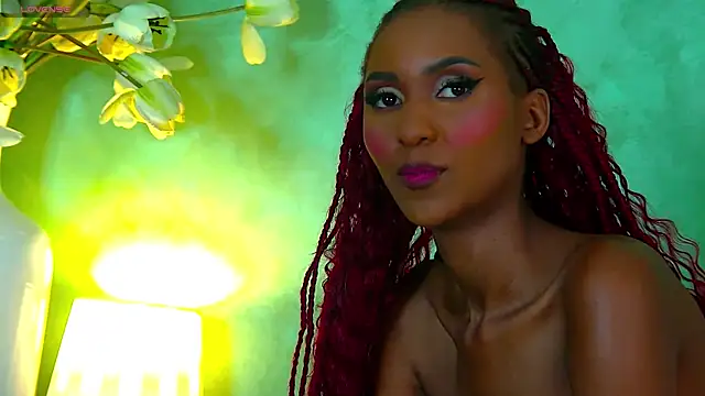 Izzie Sugar online show from 09/21/25, 07:48