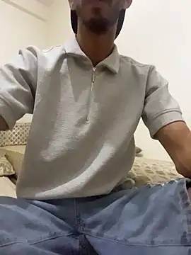 Yasar-Xxxl online show from 06/09/26, 08:31