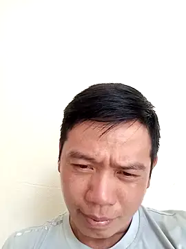 DungLuongg online show from 10/27/25, 03:54